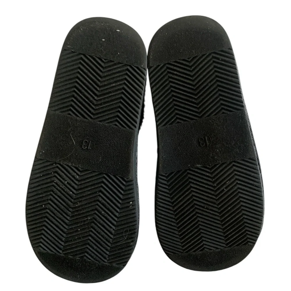 Black Quilted Booties with Fuzzy Lining Girl 13